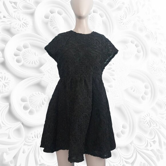 Disturbia Black Lace Skater Dress 6 Goth Retro Alt Mini Cap Sleeve EUC - Picture 11 of 11